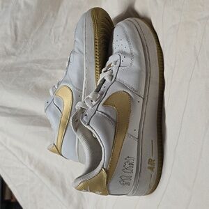 Gold & White AF-1